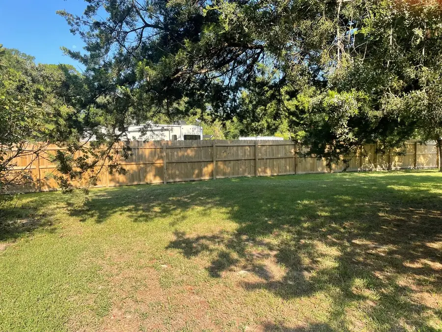 370 Spur 165, Brookeland, TX 75931 - Image #2