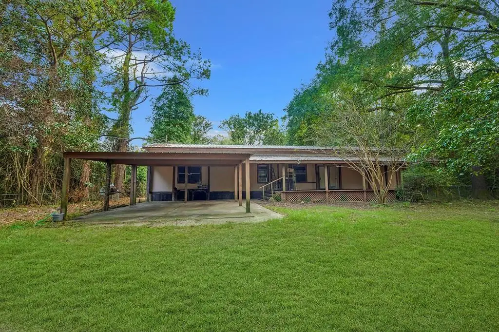 756 Bradshaw Drive E, Brookeland, TX 75931 - Image #1