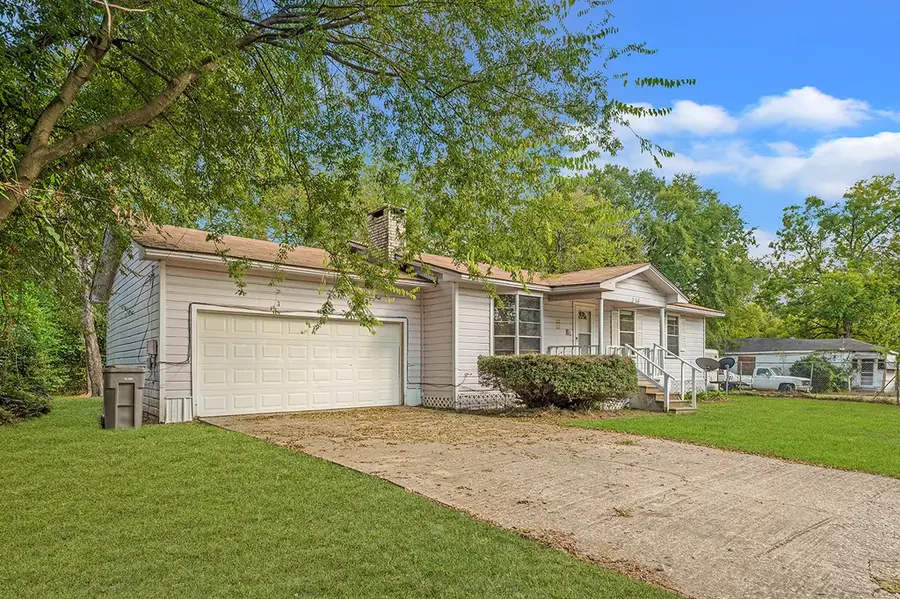 318 Lake Alley, Lufkin, TX 75904 - Image #2