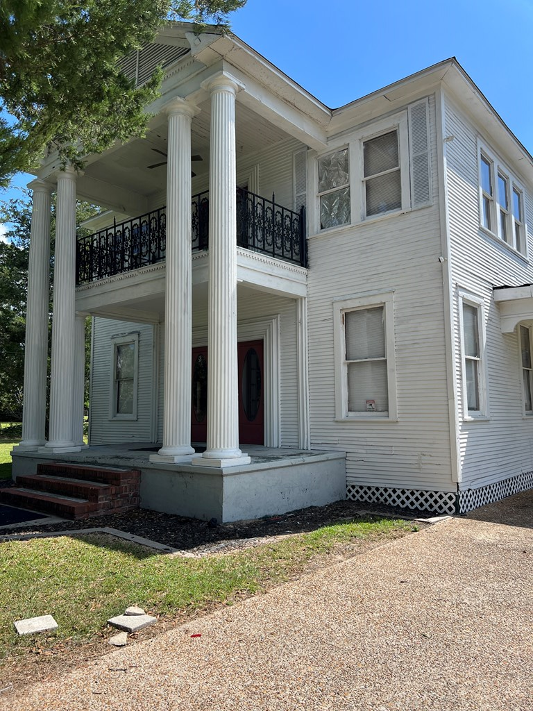 305 W Main Street, Kirbyville, TX 75956 - Image #2