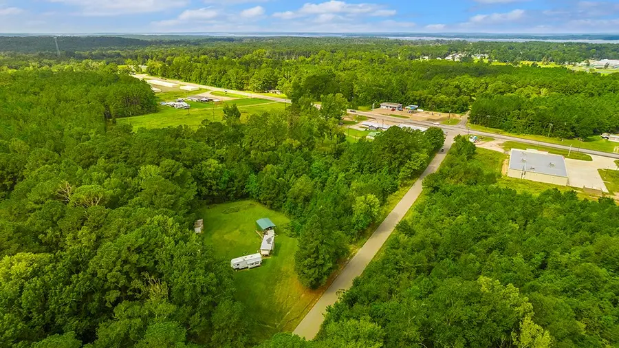 6749 County Road 200, Brookeland, TX 75931 - Image #3