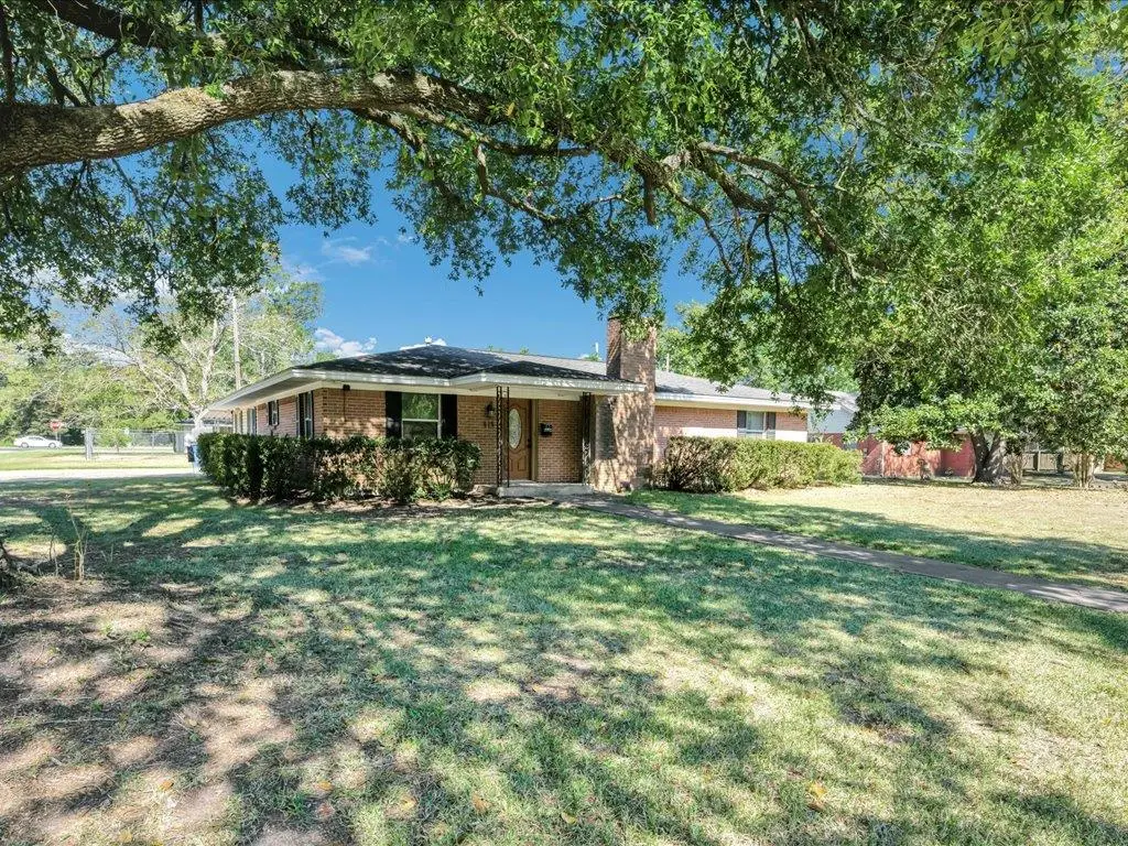 414 Carter Drive, Diboll, TX 75941 - Image #1