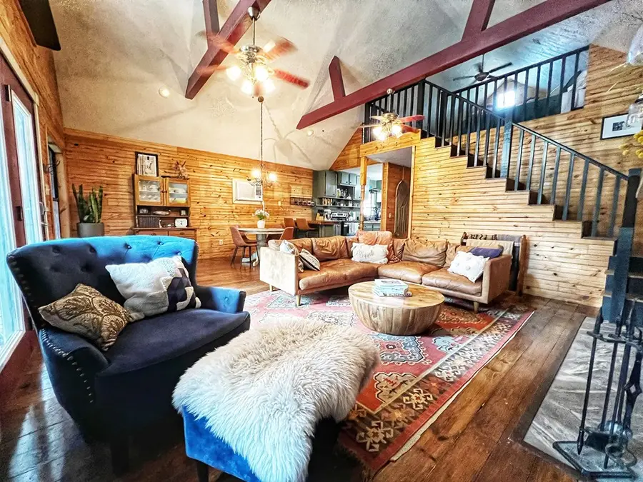 317 Shorewood, Zavalla, TX 75980 - Image #3