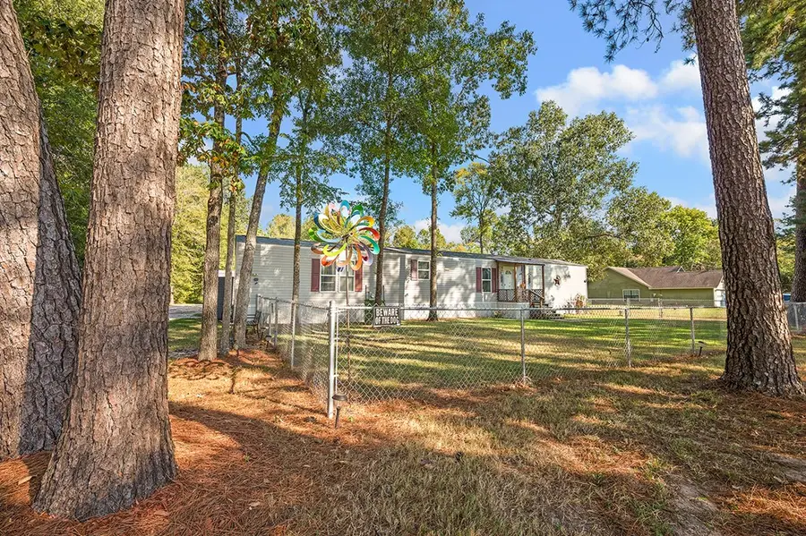 519 1st Street, Huntington, TX 75949 - Image #3