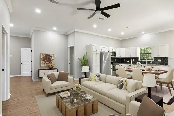 131 Oak Lane, Hemphill, TX 75948