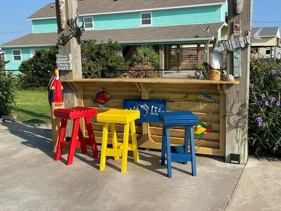 925 Mr. G Street, Port Bolivar, TX 77663 - Image #1