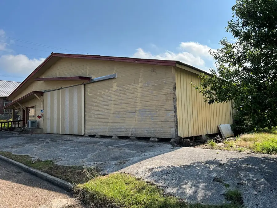 132 S Austin Street, Jasper, TX 75951 - Image #2