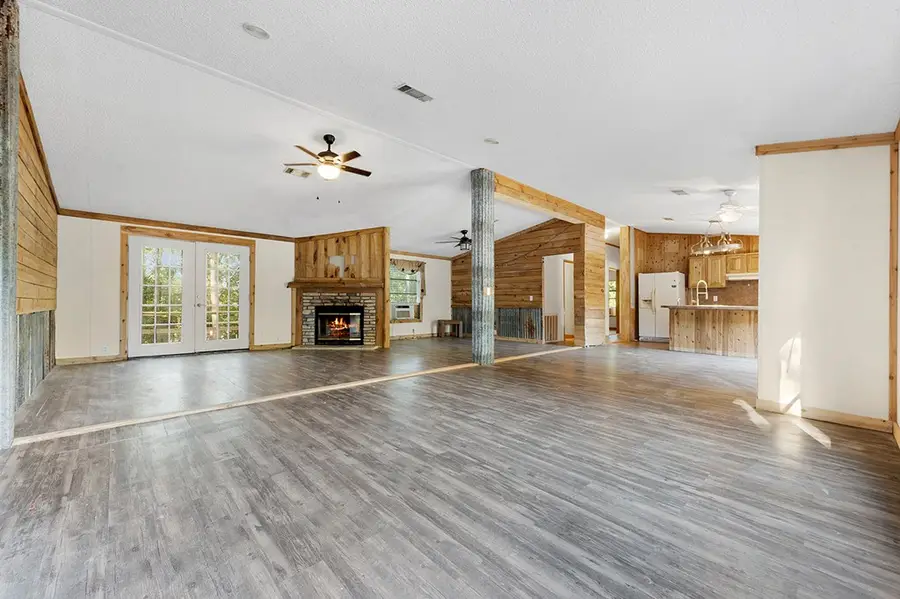 707 Fair Park Street, Newton, TX 75966 - Image #2