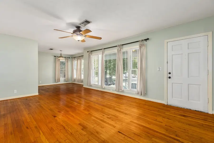 1007 Persimmon, Lufkin, TX 75904 - Image #3