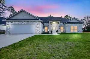 825 Hanks Street, Lufkin, TX 75904 - Image #1