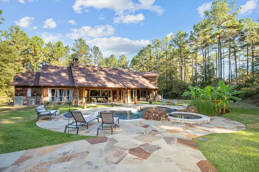 355 Amber Wood, Lufkin, TX 75904 - Image #2