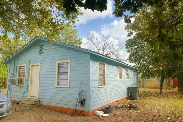 2107 Fussell St, Nacogdoches, TX 75964