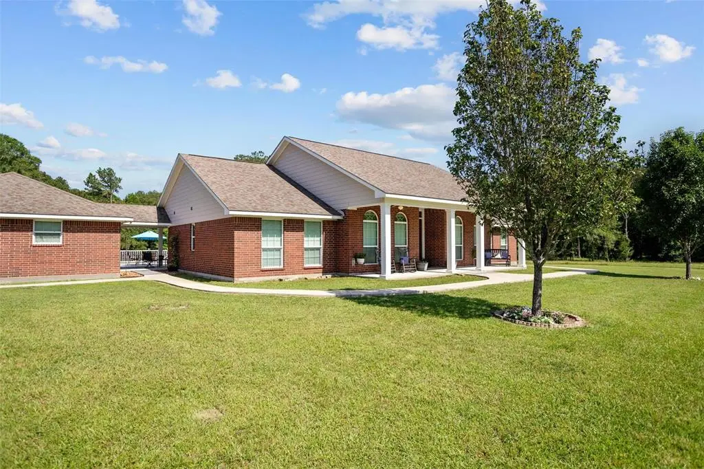 3210 Fm 3065, Colmesneil, TX 75938 - Image #1