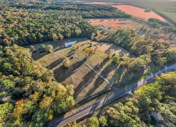 2265 Timberland Highway West, Bronson, TX 75930