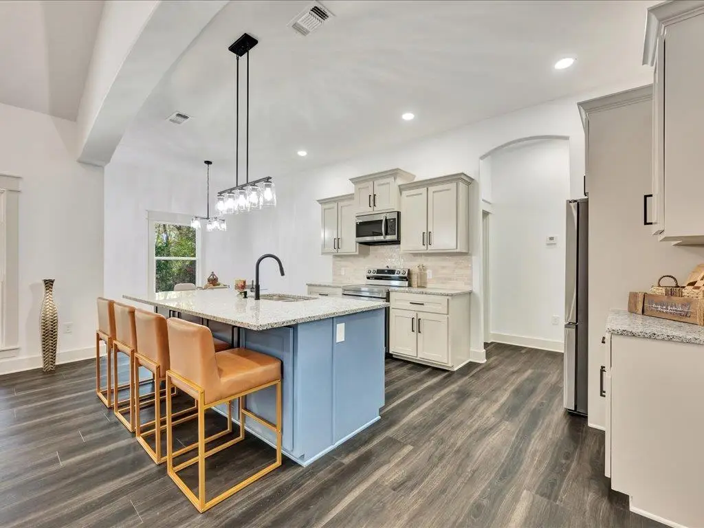 2604 Moffett Road, Lufkin, TX 75901 - Image #1