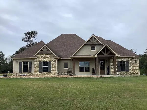 555 Private Road 5192, Buna, TX 77612