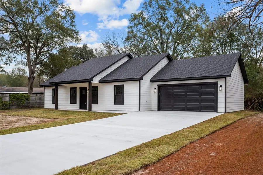 1405 Russell Ave, Lufkin, TX 74904 - Image #2