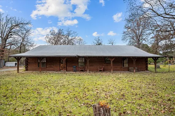 1642 Walker Road, Huntington, TX 75949
