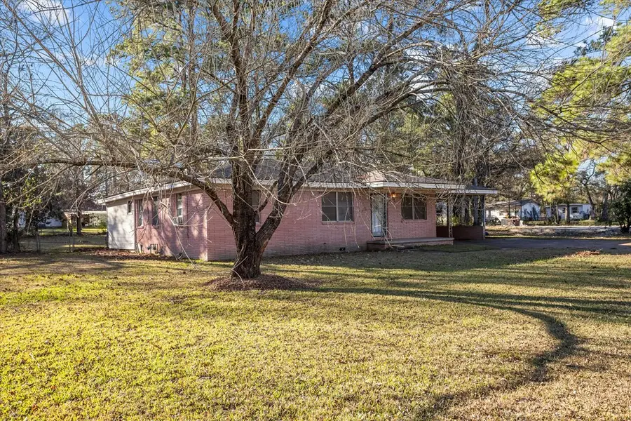 1303 Voyle Street, Lufkin, TX 75901 - Image #3