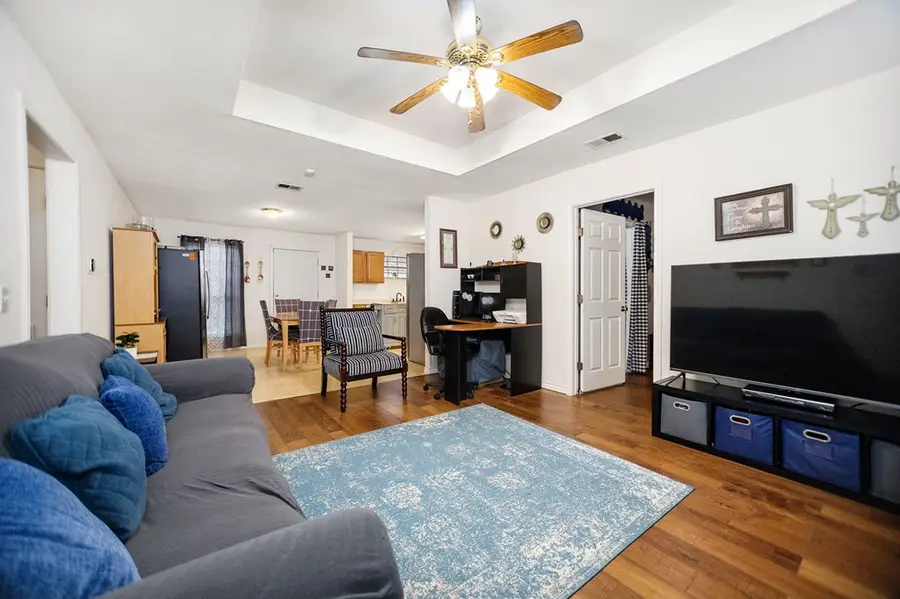 393 Kimbrough Lane, Pollok, TX 75969 - Image #3