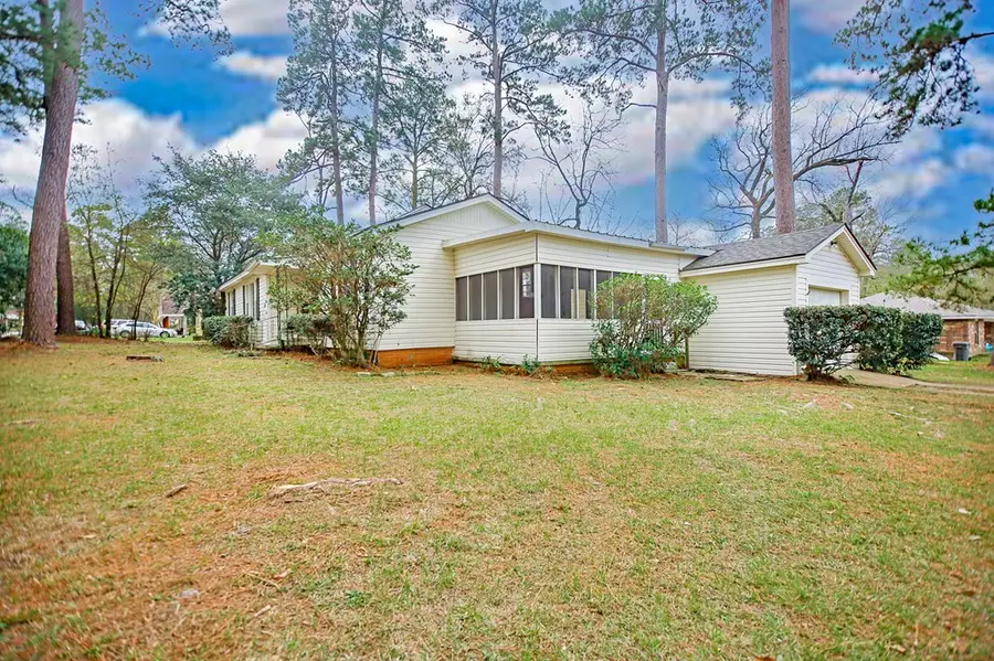 1202 Mimosa, Lufkin, TX 75904 - Image #3