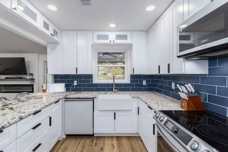 304 Hosea Forrest Road, Huntington, TX 75949 - Image #3