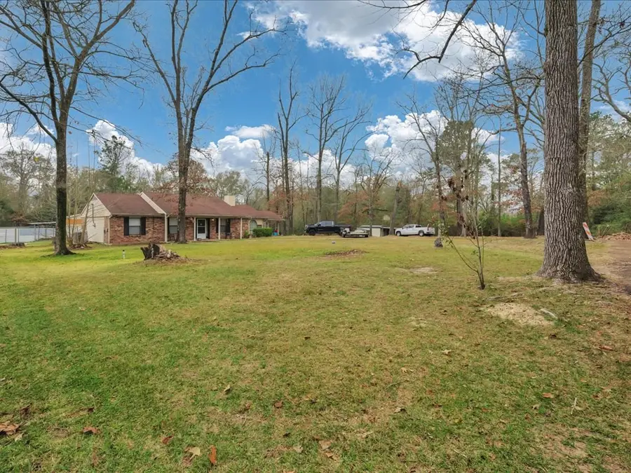 1072 Stephenson Brown Road, Lufkin, TX 75904 - Image #3