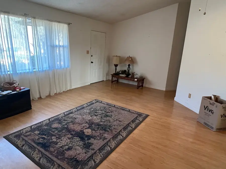 832 Pine Terrace, Center, TX 75935 - Image #3