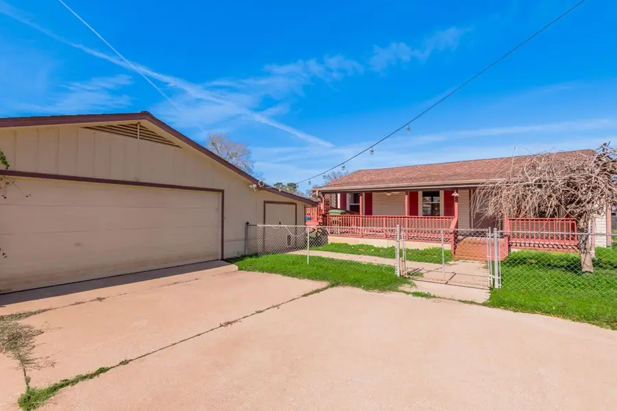 53 Lake View Drive, Huntsville, TX 77320 - #3