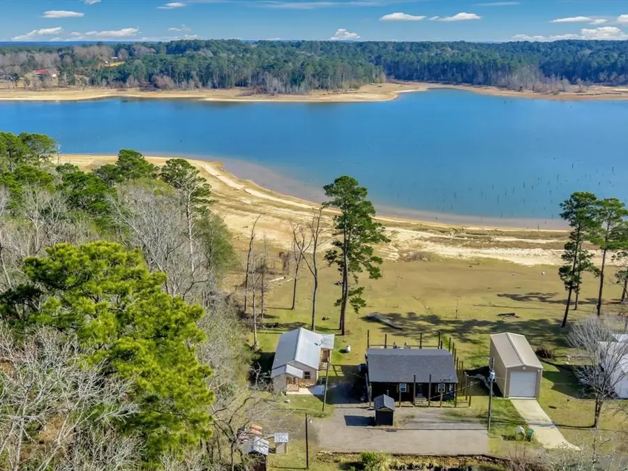 175 County Road 4754, Broaddus, TX 75929 - Image #2