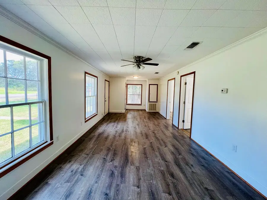 6144 E Highway 7, Nacogdoches, TX 75961 - Image #2