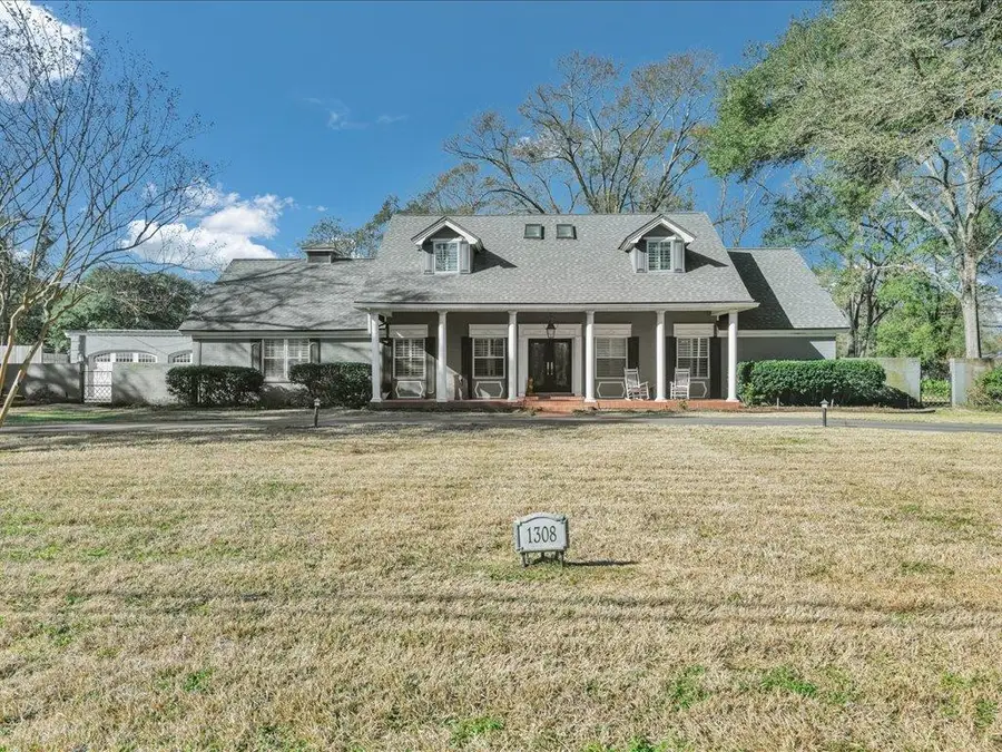 1308 Southwood, Lufkin, TX 75904 - #2