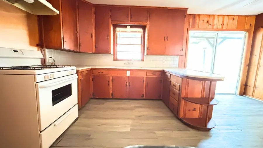 404 Dogwood Forest Drive, Lufkin, TX 75901 - #3