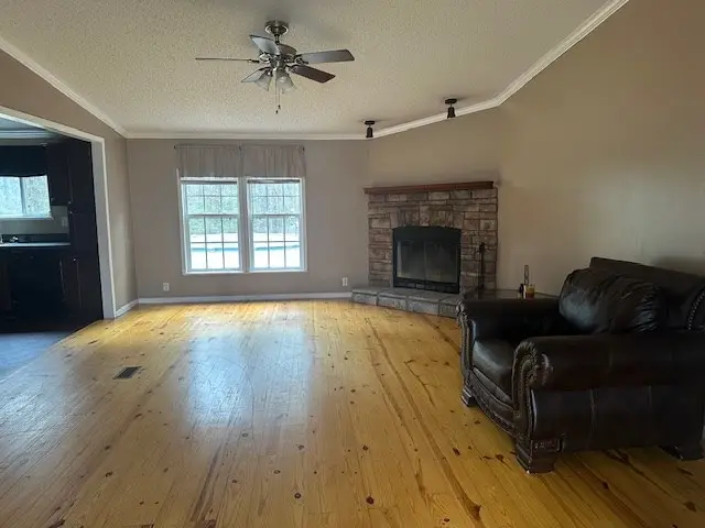 403 Arney Street, Hemphill, TX 75948 - #2