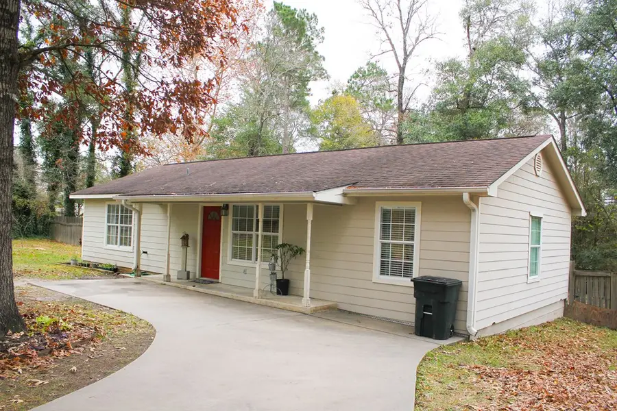 605 Easy St, Livingston, TX 77351 - #3