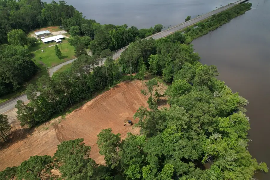 17564 Hwy 103e, Broaddus, TX 75972 - Image #2