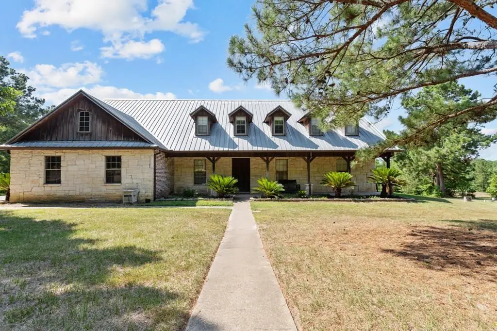 474 Mountain View Rd, Pollok, TX 74904 - Image #1