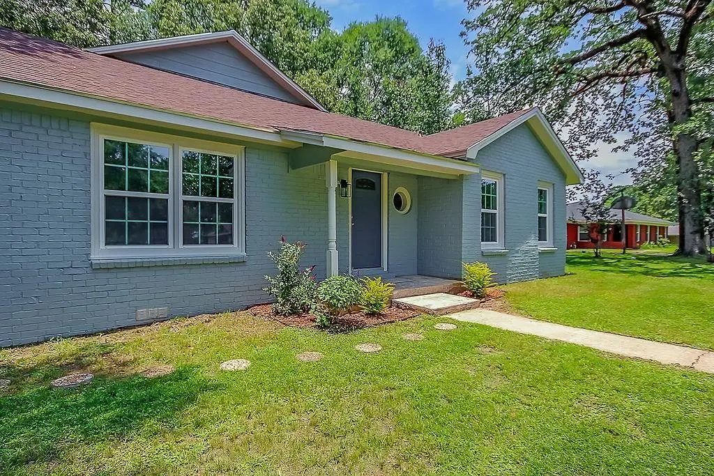 328 Sunset Blvd, Lufkin, TX 75904 - #1