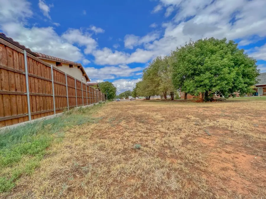5227 21st Street, Lubbock, TX 79407 - Image #3