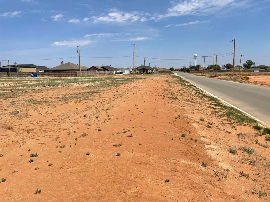 1304 S Flint, Wolfforth, TX 79382 - Image #2