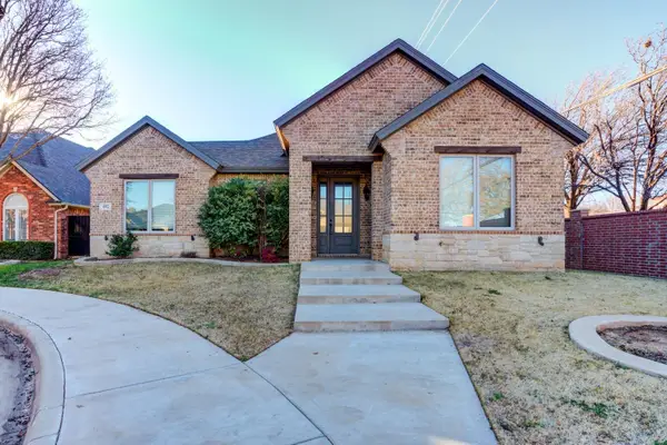 402 Topeka Avenue, Lubbock, TX 79416