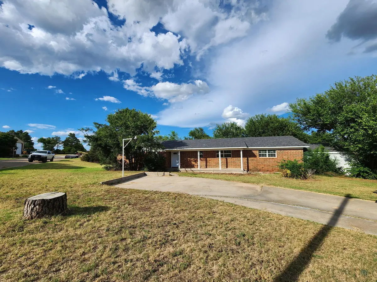 602 N Cypress, McLean, TX 79057 - Image #1