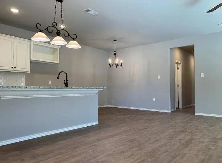 1217 Preston Trail, Wolfforth, TX 79382 - Image #2