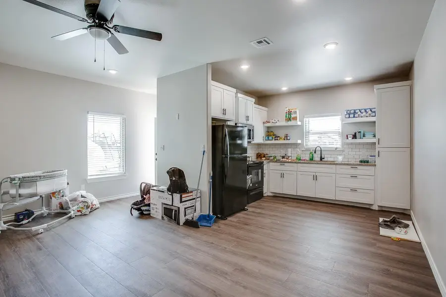 409 Cedar Avenue, Wolfforth, TX 79382 - Image #3