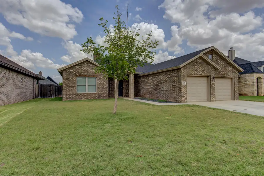1117 16th Street, Shallowater, TX 79363 - Image #2