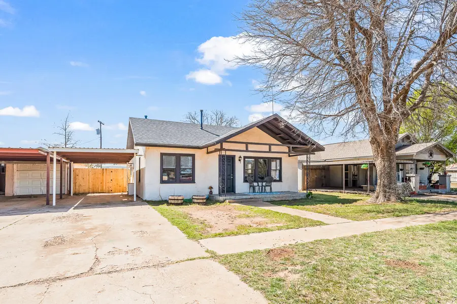 435 W Lynn Street, Slaton, TX 79364 - Image #3