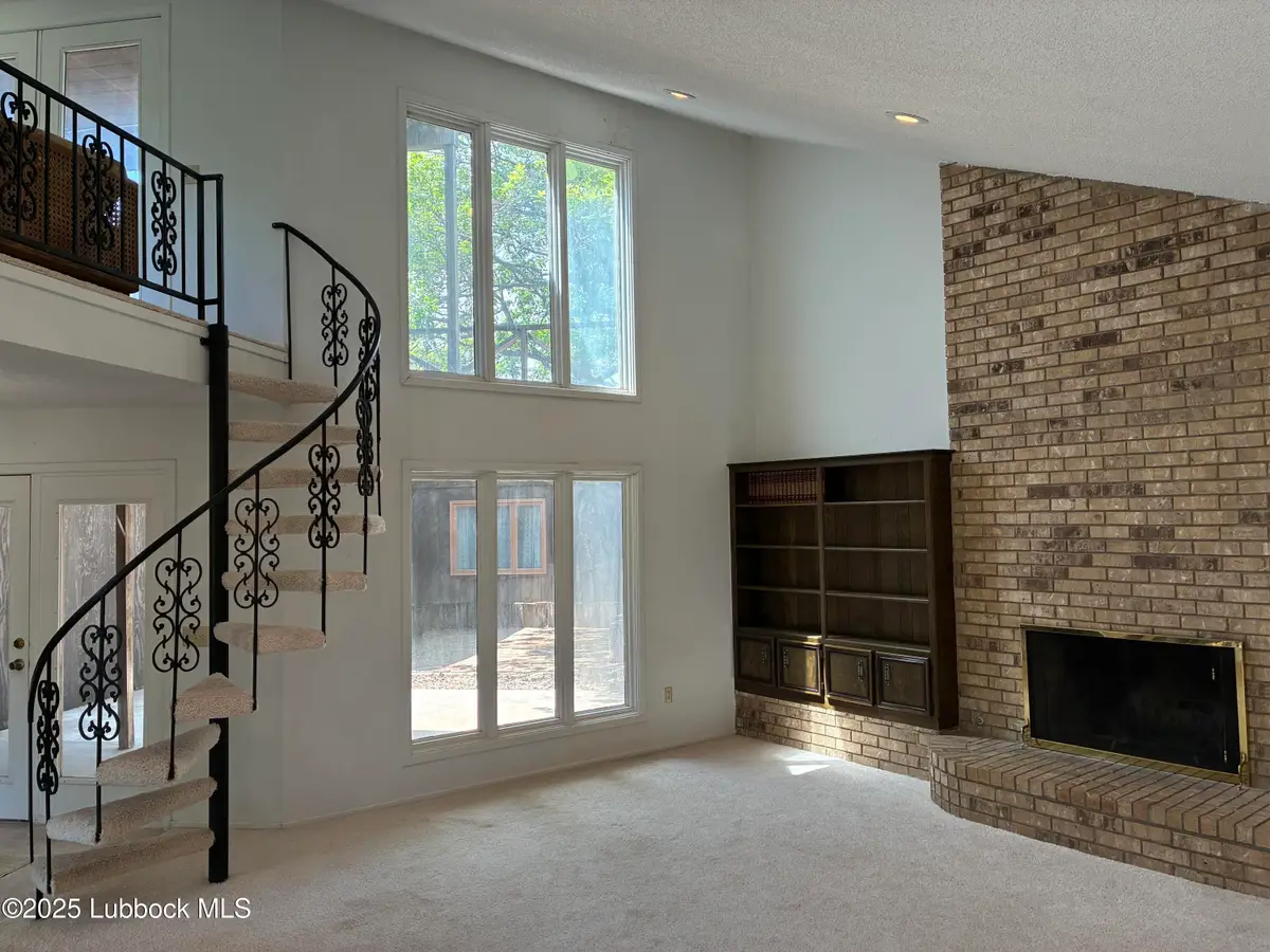 1423 Cherry Blossom Drive, Littlefield, TX 79339 - Image #1