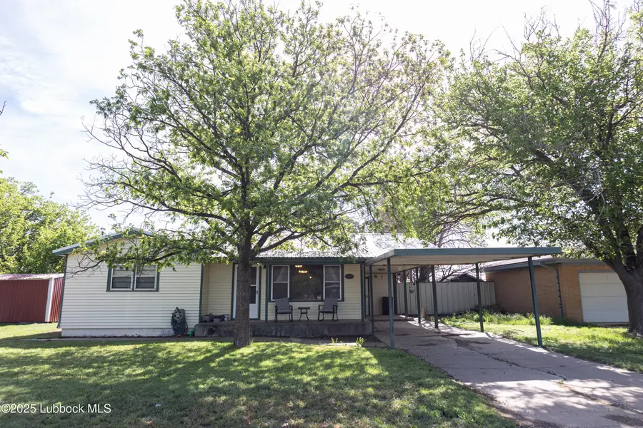 309 Ripley Avenue, Kress, TX 79052 - Image #2