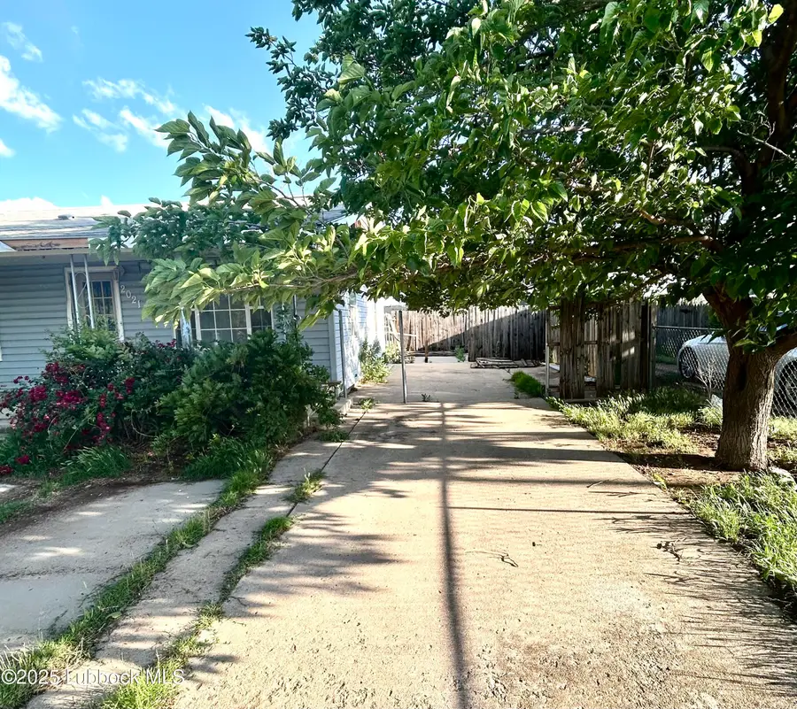 2021 37th Street, Lubbock, TX 79412 - Image #2