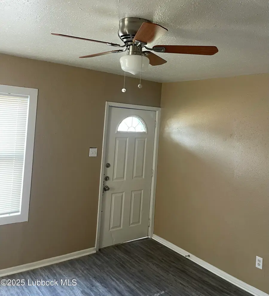 1409 24th Street, Lubbock, TX 79411 - Image #2
